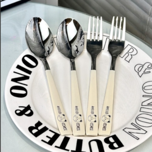 Stainless steel spoon and fork set